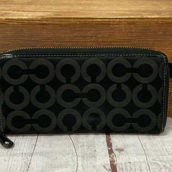 EUC Coach Madison Op Art Sateen Zip Wallet - Picture 2 of 10